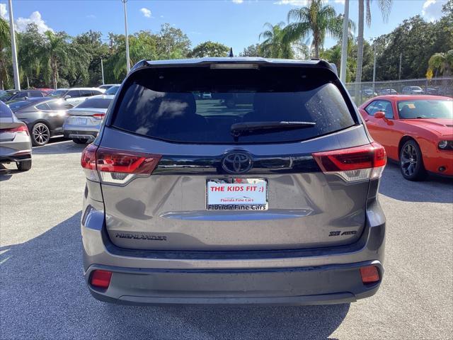 used 2019 Toyota Highlander car, priced at $25,999