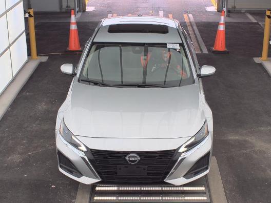 used 2023 Nissan Altima car, priced at $18,999
