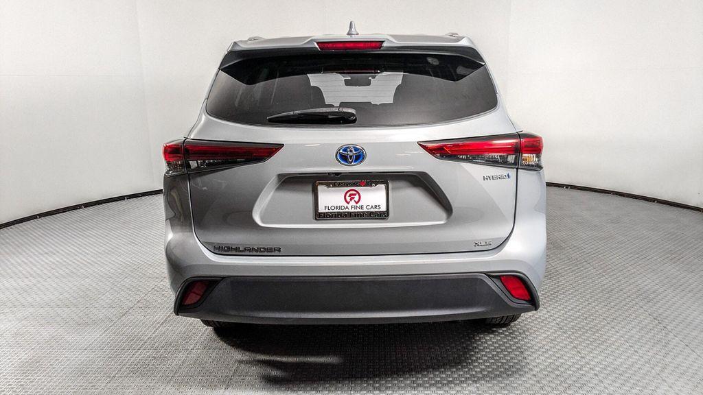 used 2022 Toyota Highlander car, priced at $29,199