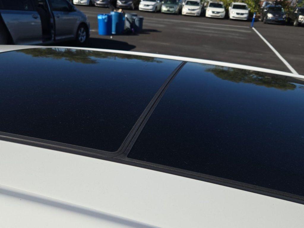 used 2022 MINI Hardtop car, priced at $21,999