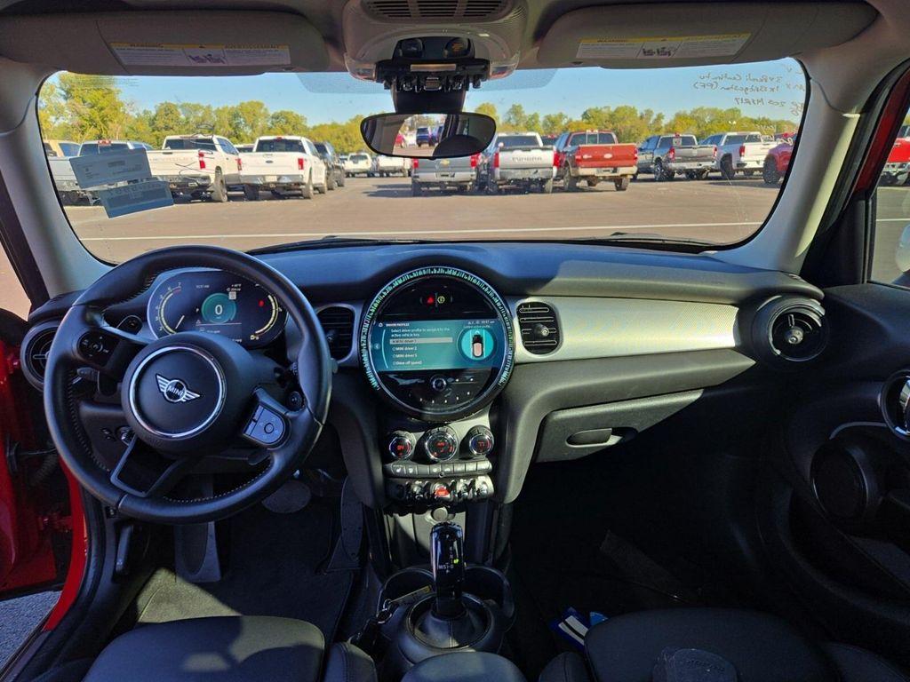 used 2022 MINI Hardtop car, priced at $21,999