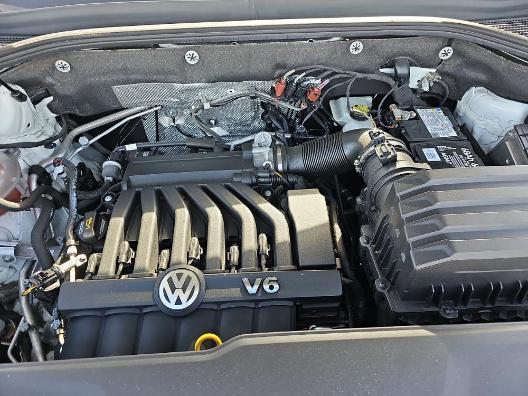 used 2021 Volkswagen Atlas Cross Sport car, priced at $27,499