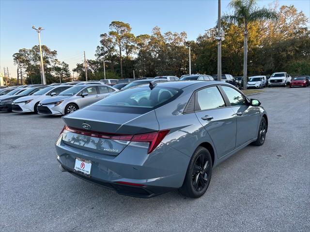 used 2022 Hyundai Elantra HEV car, priced at $18,499