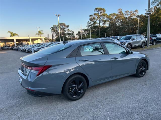 used 2022 Hyundai Elantra HEV car, priced at $18,499