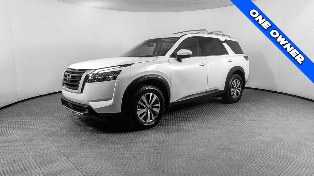used 2022 Nissan Pathfinder car, priced at $22,999