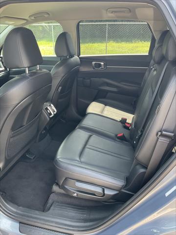 used 2024 Kia Sorento car, priced at $27,999