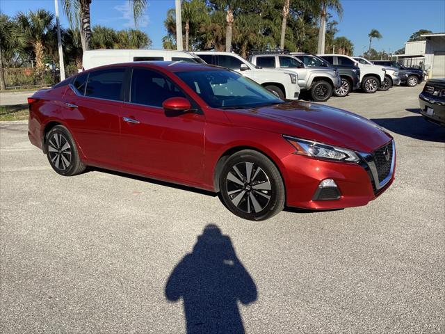 used 2021 Nissan Altima car, priced at $17,999