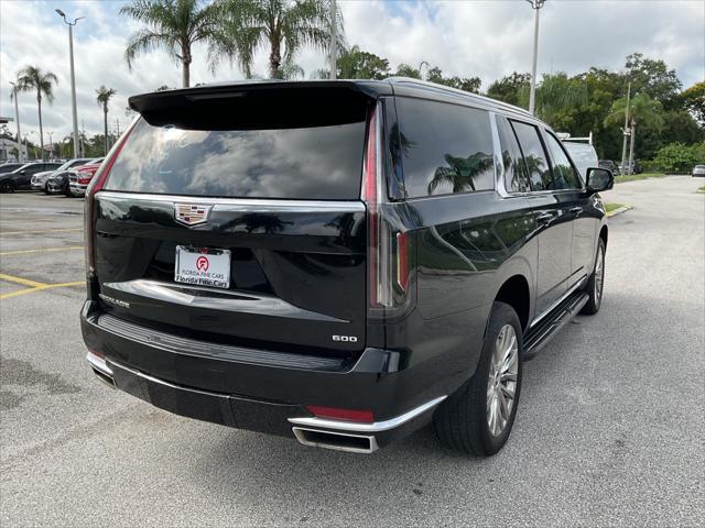used 2022 Cadillac Escalade ESV car, priced at $52,999