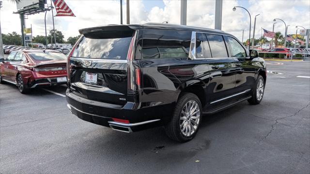 used 2022 Cadillac Escalade ESV car, priced at $51,998