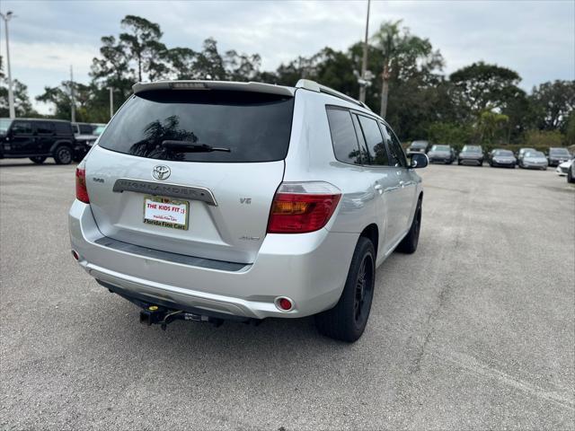 used 2008 Toyota Highlander car, priced at $7,499