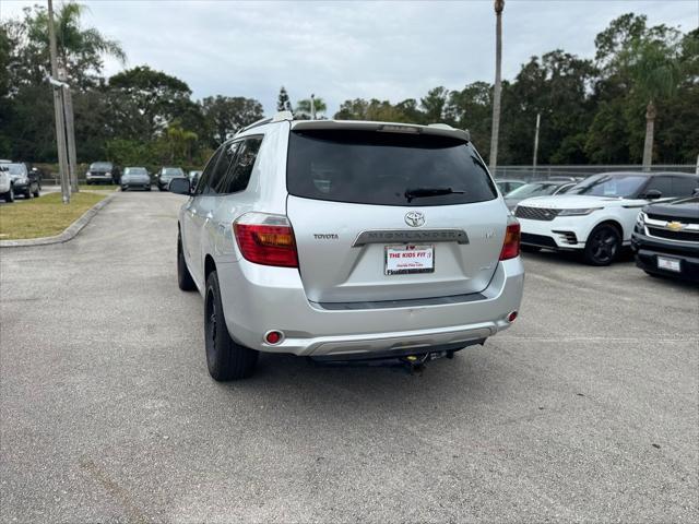 used 2008 Toyota Highlander car, priced at $7,499