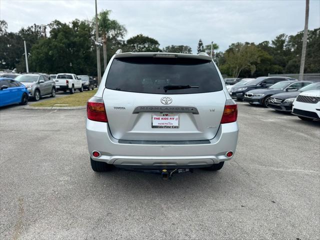 used 2008 Toyota Highlander car, priced at $7,499