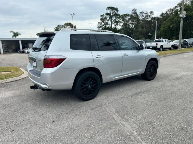 used 2008 Toyota Highlander car, priced at $7,499