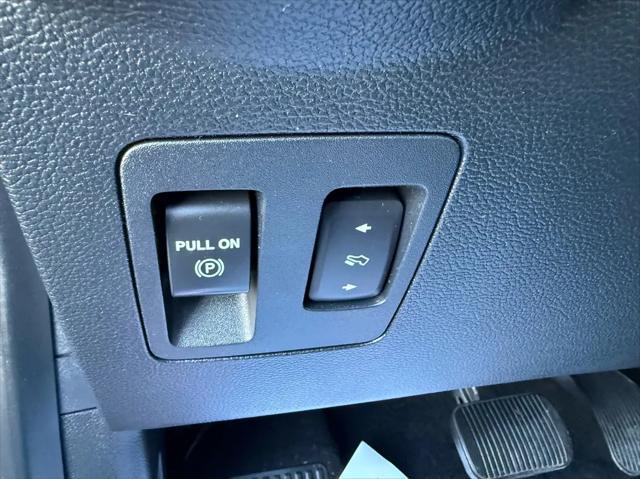 used 2020 Ford F-150 car, priced at $35,999