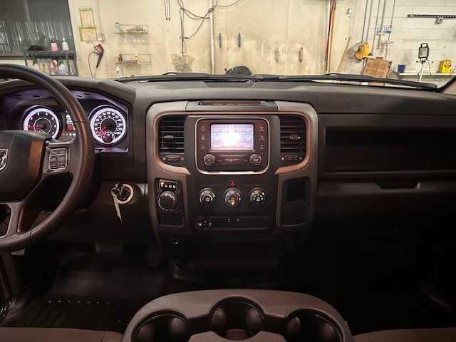 used 2022 Ram 1500 Classic car, priced at $23,995