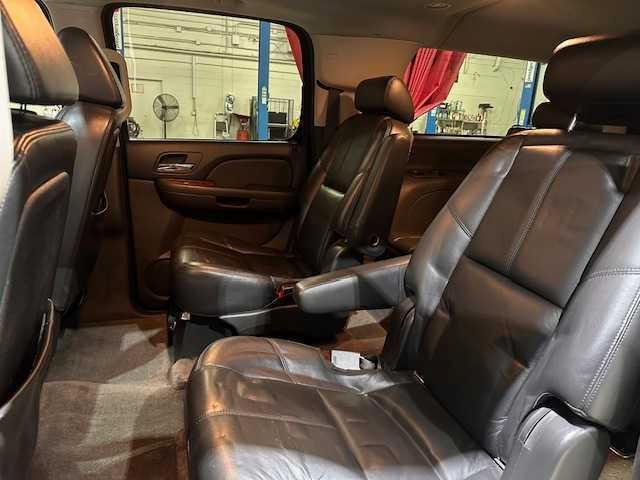 used 2008 Chevrolet Suburban car, priced at $7,745