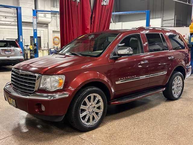 used 2008 Chrysler Aspen car, priced at $4,995