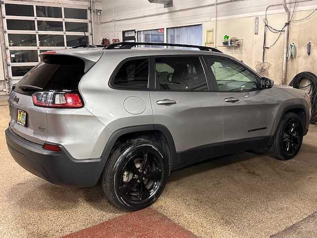 used 2020 Jeep Cherokee car, priced at $17,995