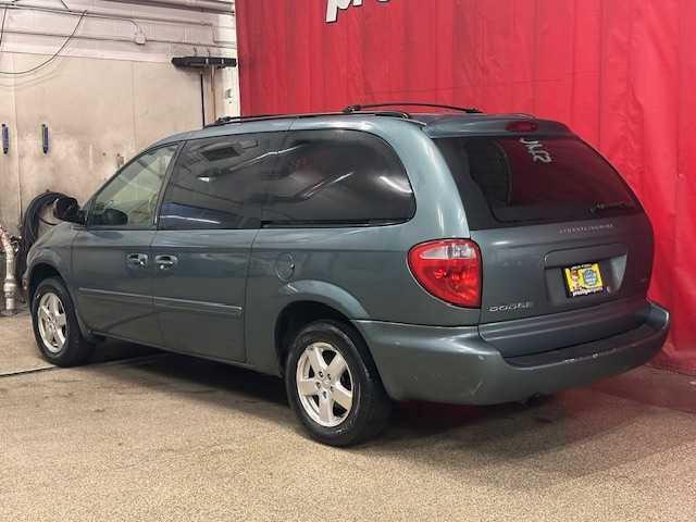 used 2006 Dodge Grand Caravan car, priced at $3,995