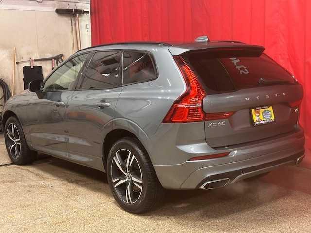 used 2021 Volvo XC60 car, priced at $25,645