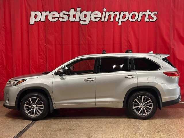 used 2017 Toyota Highlander car, priced at $19,995