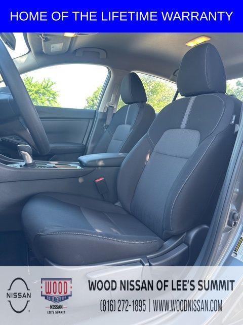 new 2025 Nissan Sentra car, priced at $21,052