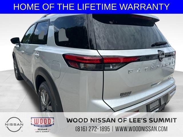 new 2025 Nissan Pathfinder car, priced at $45,290