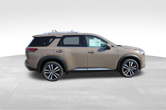 new 2024 Nissan Pathfinder car, priced at $47,711