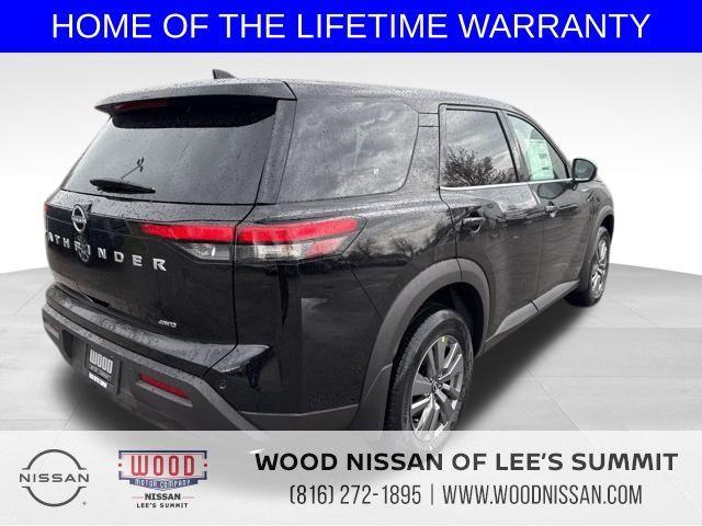 new 2025 Nissan Pathfinder car, priced at $37,727