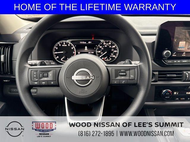 new 2025 Nissan Pathfinder car, priced at $37,727