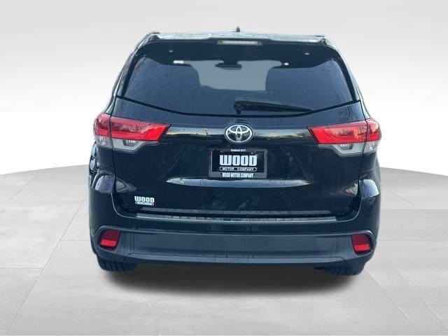 used 2018 Toyota Highlander car, priced at $22,855