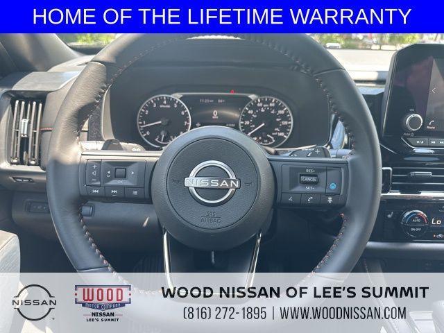 new 2025 Nissan Pathfinder car, priced at $37,654