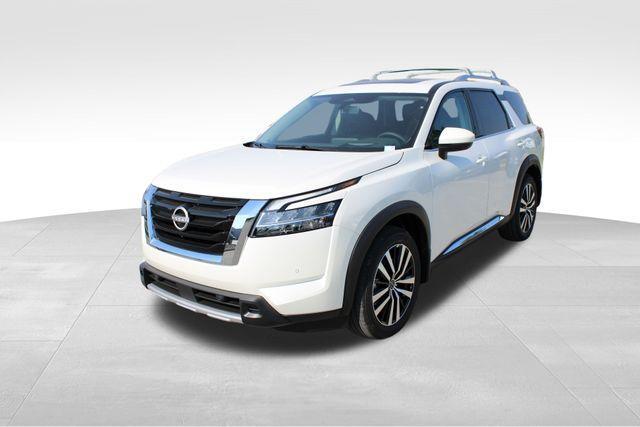 new 2024 Nissan Pathfinder car, priced at $49,047