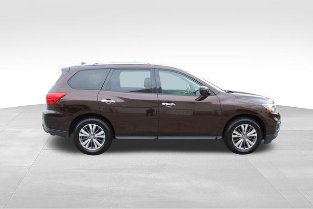 used 2019 Nissan Pathfinder car