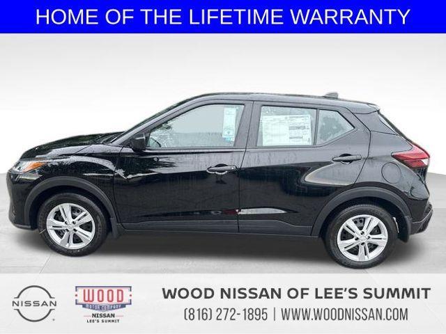 new 2025 Nissan Kicks Play car, priced at $21,350