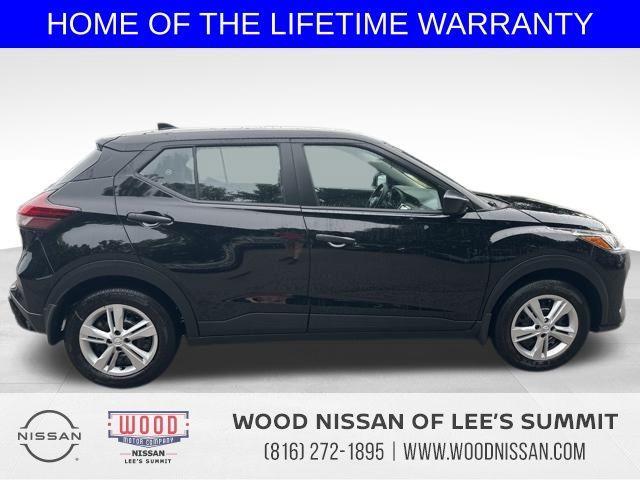 new 2025 Nissan Kicks Play car, priced at $21,350