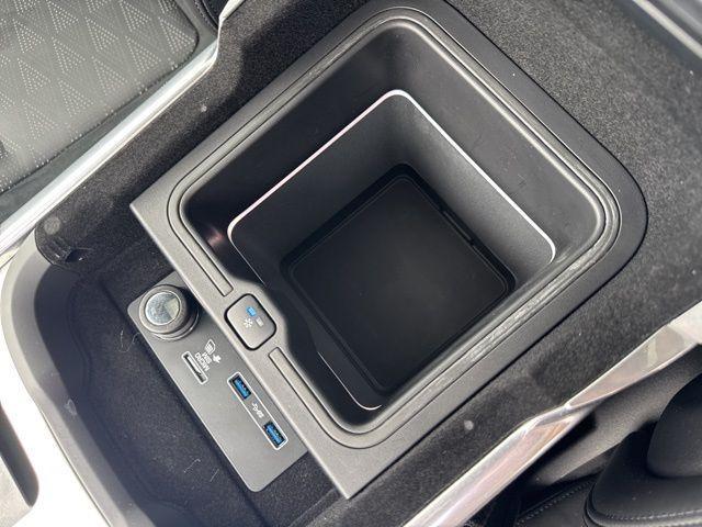 used 2022 Land Rover Range Rover Sport car, priced at $77,486