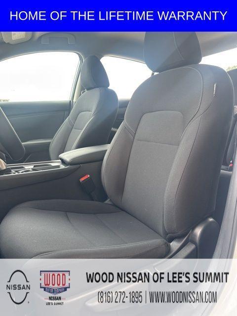 new 2025 Nissan Sentra car, priced at $21,256