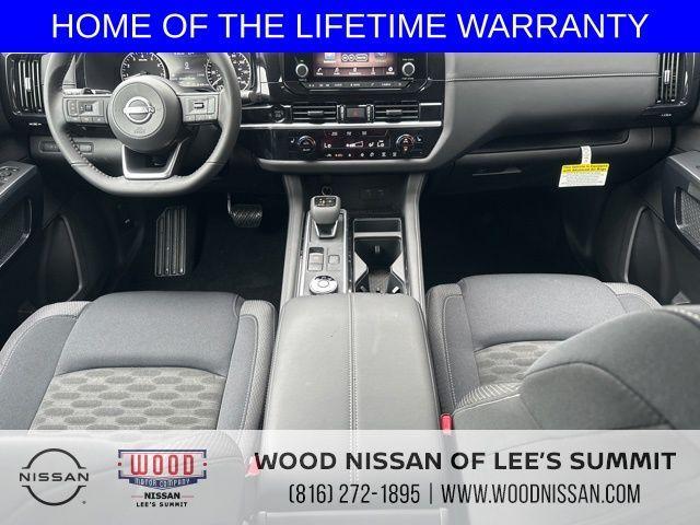 new 2025 Nissan Pathfinder car, priced at $35,169