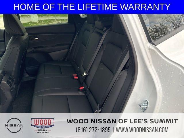 new 2025 Nissan Murano car, priced at $42,353