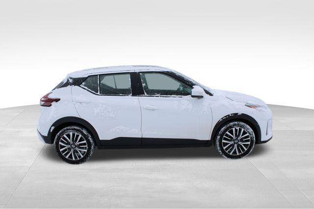 used 2021 Nissan Kicks car, priced at $15,993