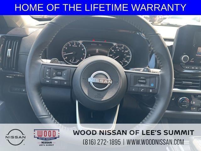 new 2025 Nissan Pathfinder car, priced at $40,379