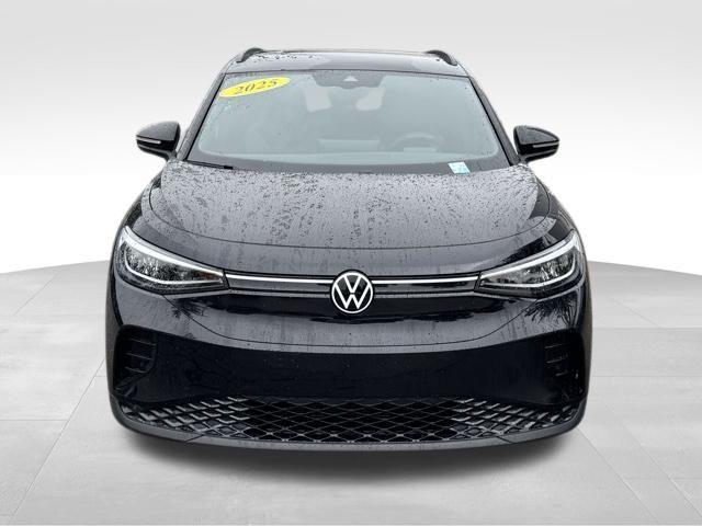 used 2025 Volkswagen ID.4 car, priced at $35,946
