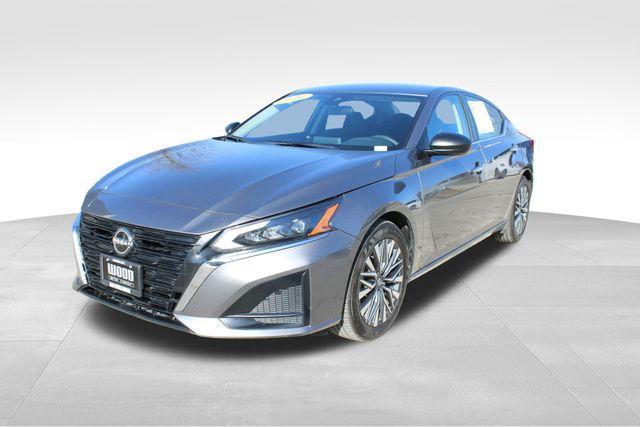 used 2024 Nissan Altima car, priced at $19,997