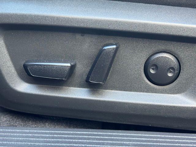 used 2022 Nissan Rogue car, priced at $21,997