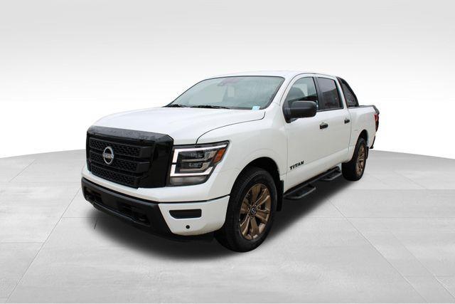 new 2024 Nissan Titan car, priced at $50,367