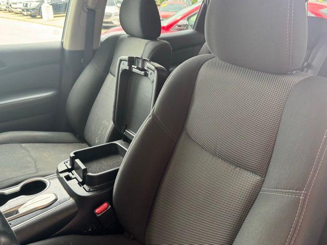 used 2020 Nissan Pathfinder car, priced at $17,870