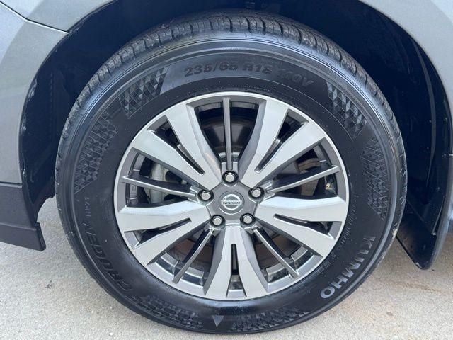 used 2020 Nissan Pathfinder car, priced at $18,588