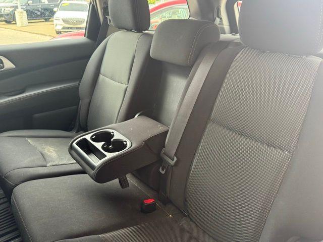 used 2020 Nissan Pathfinder car, priced at $17,870