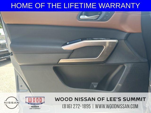 new 2025 Nissan Pathfinder car, priced at $51,194